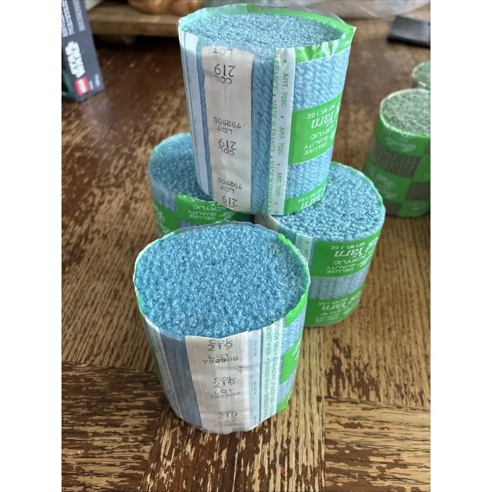 NEW Lot 16 X Vintage Bucilla Acrylic Latch Hook Rug Yarn Blue Green Tan